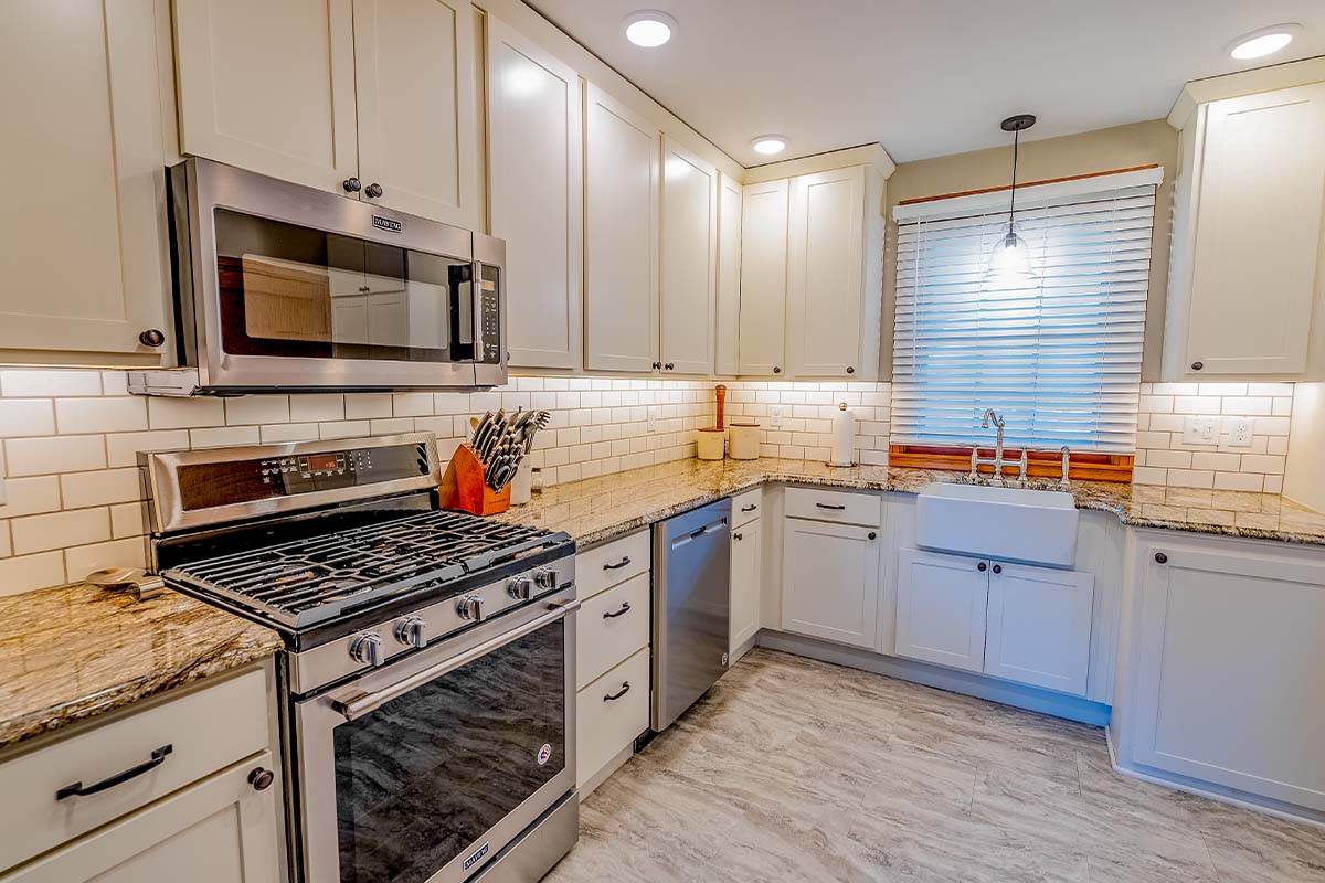 Contemporary kitchen remodel in Grundy Center