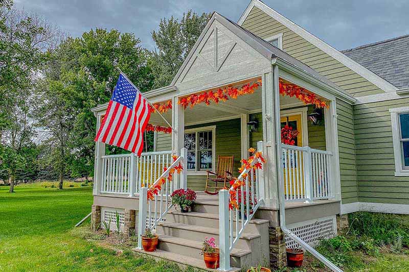 Cedar Falls Porch Contractor